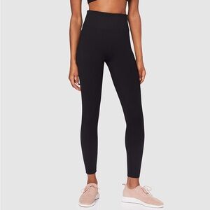 SPANX by Sara Blakely Ponte Ankle Leggings in Black